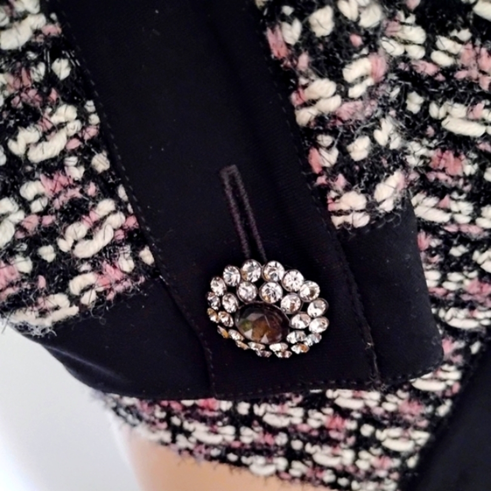 ST JOHN 2-6 BLACK PURPLE TWEED BOUCLE BLACK EYELASH METALLIC KNIT CRYSTAL JACKET - Picture 9 of 16